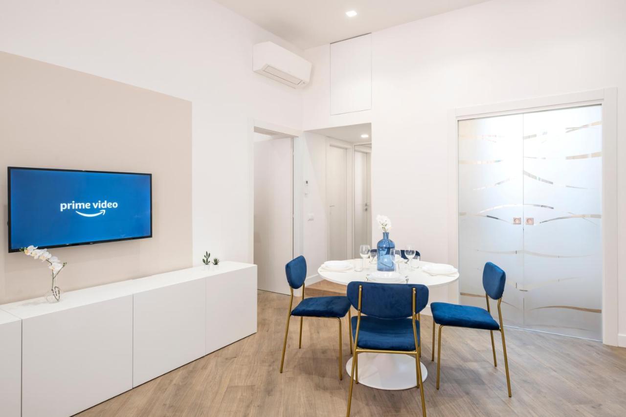 White Flat Cross Apartment Roma Exterior foto